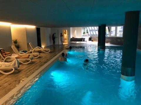 Appartement privé dans résidence Balnéo Aladin Cauterets Exterior foto